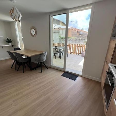 Appartement Centre Ville * Terrasse * Clim * Wifi * Haut De Gamme * Ангулем Экстерьер фото