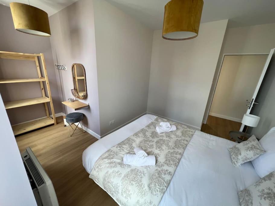 Appartement Centre Ville * Terrasse * Clim * Wifi * Haut De Gamme * Ангулем Экстерьер фото