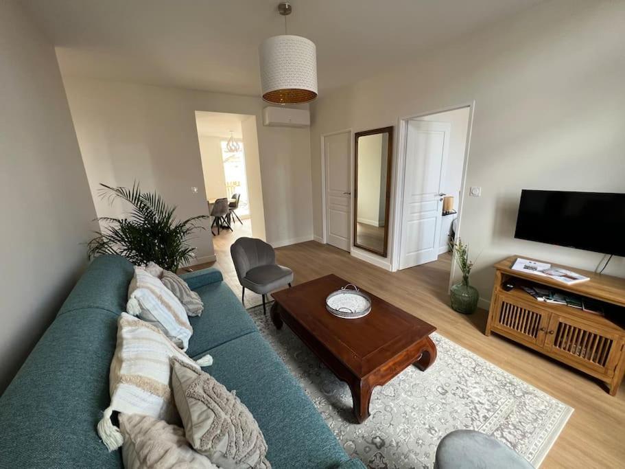 Appartement Centre Ville * Terrasse * Clim * Wifi * Haut De Gamme * Ангулем Экстерьер фото